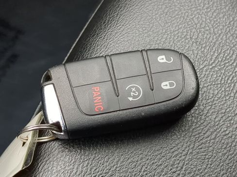 Certified 2018 Jeep Compass Altitude w/ Popular Equipment Group image 33