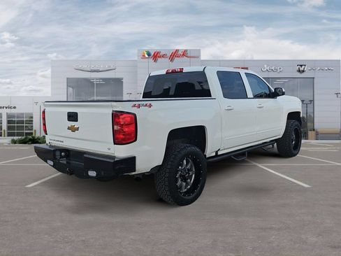 Used 2018 Chevrolet Silverado 1500 LT w/ Texas Edition AWD/4WD image 5