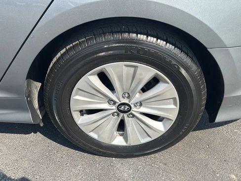 Used 2018 Hyundai Sonata SE FWD image 36