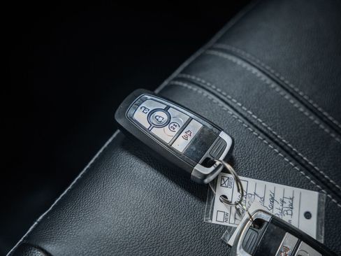 Certified 2019 Ford Ranger Lariat w/ Equipment Group 501A Mid image 53