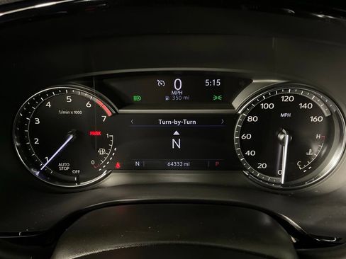 Used 2021 Cadillac XT5 Luxury FWD image 25
