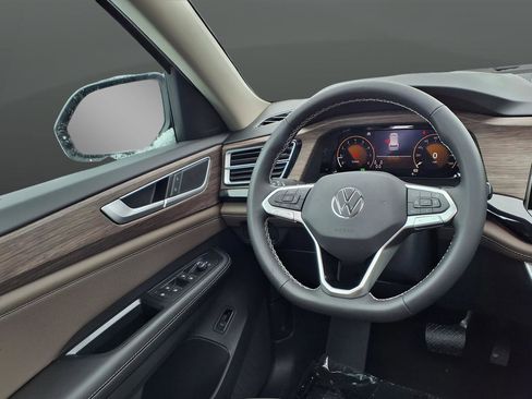 New 2026 Volkswagen Atlas SEL image 19