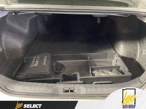 Used 2024 Nissan Altima 2.5 SR w/ SR Premium Package FWD image 23