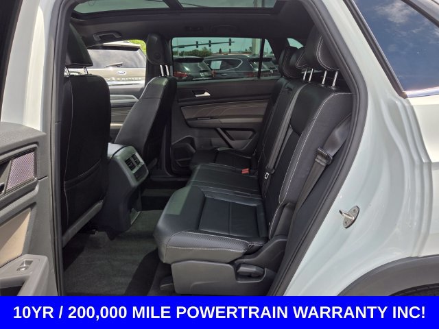 Used 2021 Volkswagen Atlas Cross Sport SE w/ Panoramic Sunroof Package FWD image 11