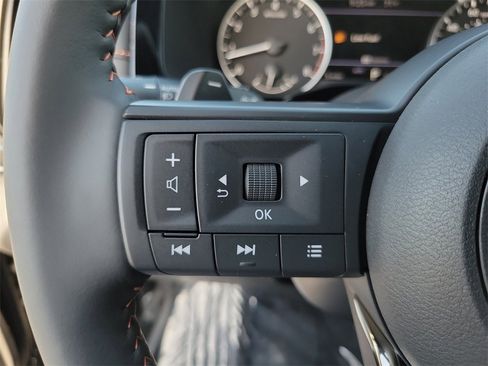 New 2025 Nissan Pathfinder Rock Creek image 5