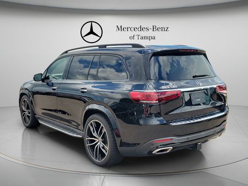 Used 2023 Mercedes-Benz GLS 580 4MATIC image 2