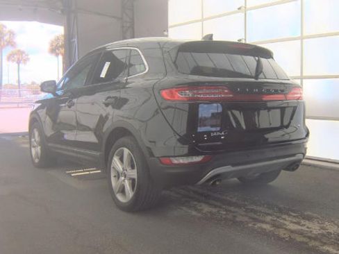 Used 2018 Lincoln MKC Premiere FWD image 4