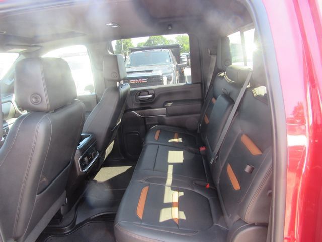 Certified 2022 GMC Sierra 3500 AT4 w/ AT4 Preferred Package AWD/4WD image 24