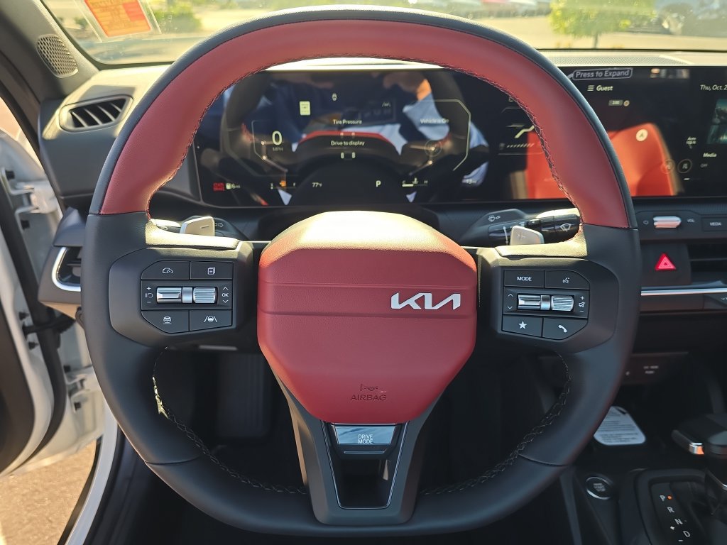 New 2026 Kia K4 GT-Line w/ GT-Line Premium Package FWD image 29