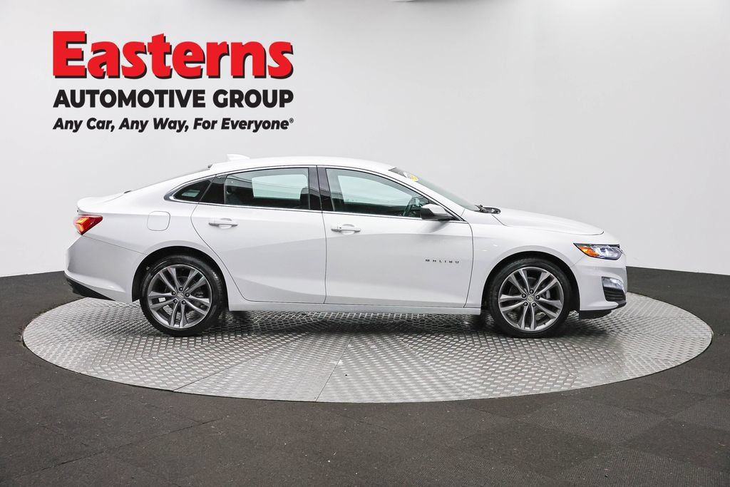 Used 2024 Chevrolet Malibu LT FWD image 4