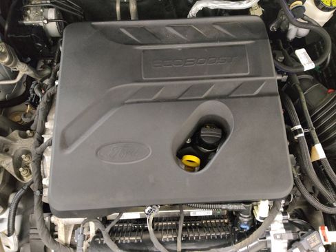 Used 2020 Ford Escape SE image 30