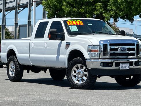 Used 2010 Ford F350 4x4 Crew Cab Super Duty image 2