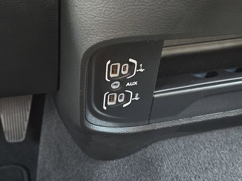 Used 2024 RAM 2500 Big Horn w/ Night Edition image 21