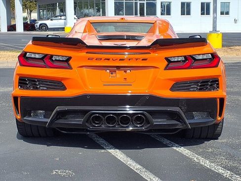 Used 2024 Chevrolet Corvette Z06 image 8