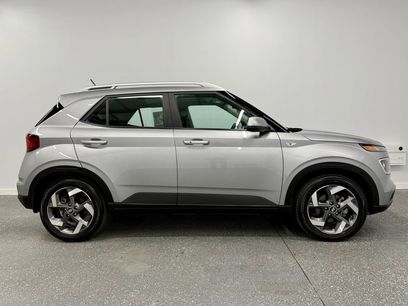 Used 2024 Hyundai Venue SEL