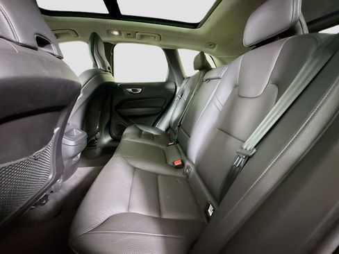 Used 2023 Volvo XC60 B5 Plus w/ Protection Package Premier image 25