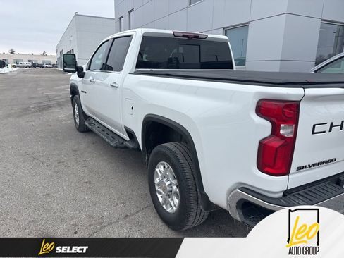 Certified 2024 Chevrolet Silverado 3500 LTZ w/ LTZ Plus Package image 3