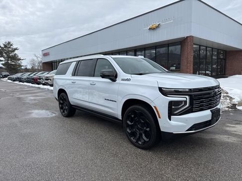New 2026 Chevrolet Suburban High Country AWD/4WD image 4