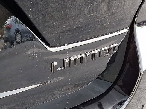 New 2025 Jeep Grand Cherokee Limited w/ Black Appearance Package image 21