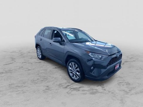 Used 2021 Toyota RAV4 XLE Premium AWD/4WD image 3