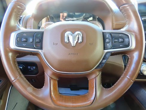 Used 2021 RAM 1500 Limited image 40