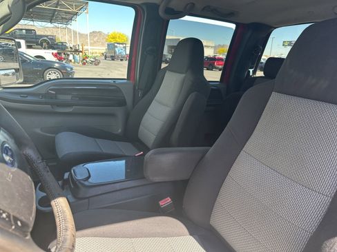 Used 2004 Ford F250 2WD Crew Cab Super Duty image 12