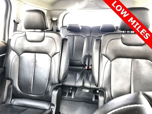 Used 2022 Jeep Grand Cherokee L Limited image 22