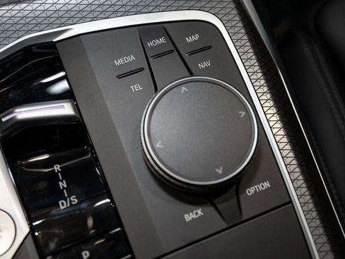 New 2026 BMW 330i xDrive 330i NA xDrive w/ M Sport Package image 23