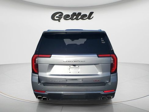 Used 2025 GMC Yukon Denali AWD/4WD image 4