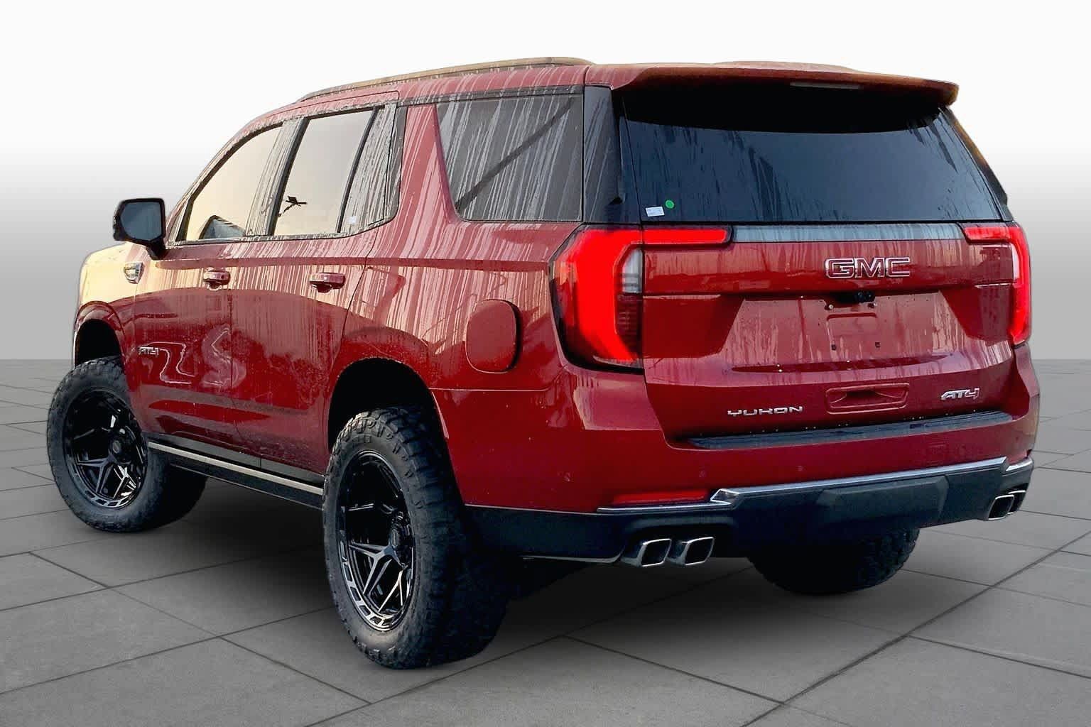 Used 2026 GMC Yukon AT4 w/ AT4 Premium Plus Package AWD/4WD image 11