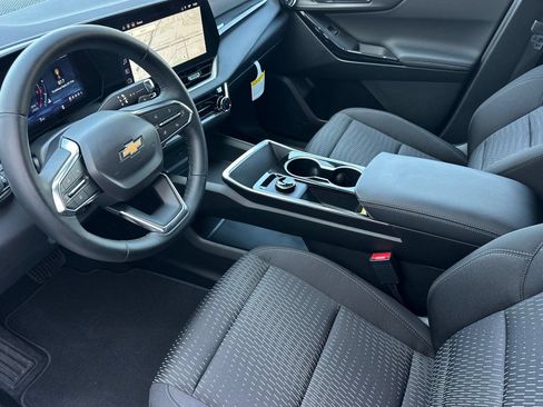 New 2026 Chevrolet Equinox LT w/ Safety and Technology Package FWD image 10