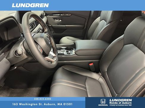New 2026 Honda Pilot TrailSport image 18