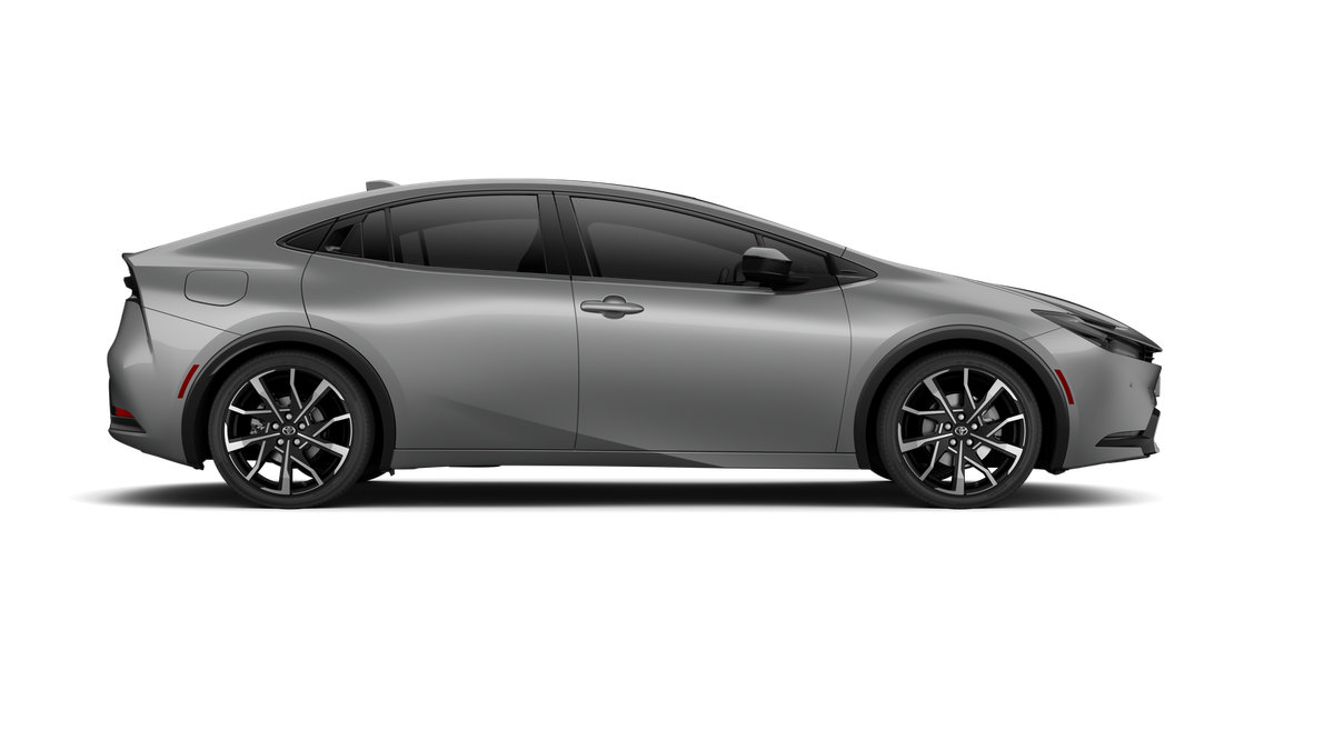New 2027 Toyota Prius Plug-In Hybrid FWD image 12
