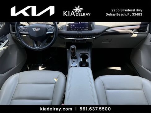 Used 2020 Cadillac XT4 Luxury FWD image 11