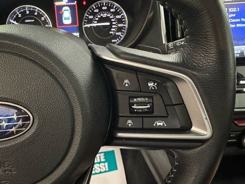 Used 2018 Subaru Impreza 2.0i Limited image 21