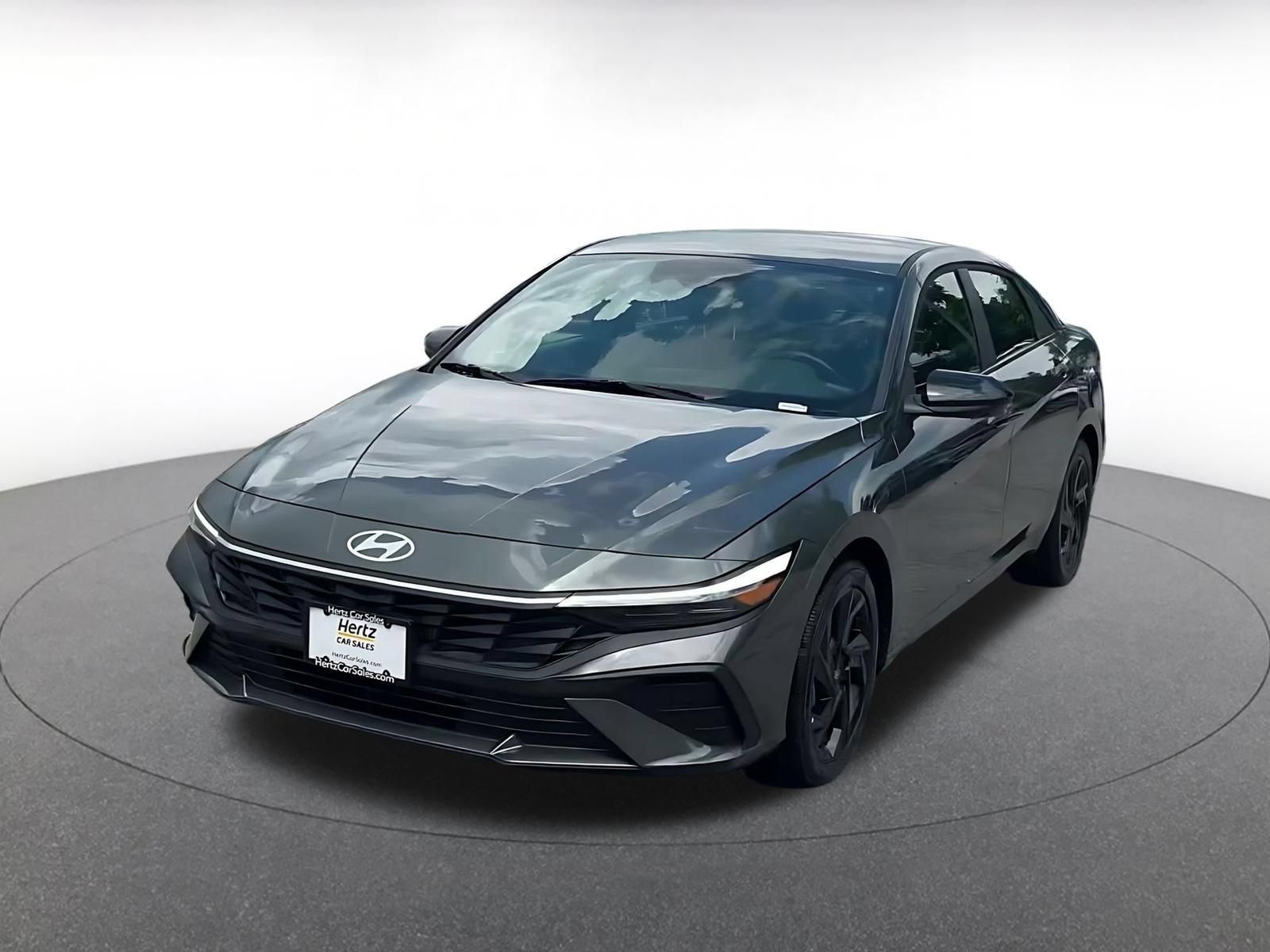 Used 2026 Hyundai Elantra Sport FWD image 6