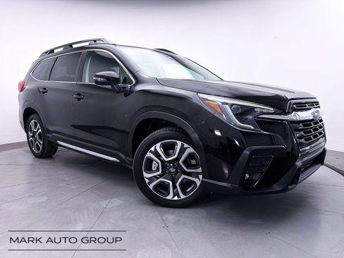 Used 2023 Subaru Ascent Limited AWD/4WD image 1