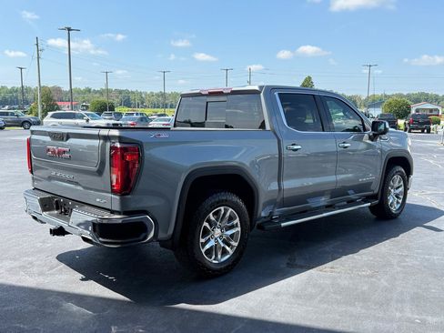 Used 2021 GMC Sierra 1500 SLT w/ SLT Premium Plus Package AWD/4WD image 5