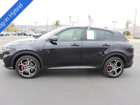 Used 2024 Alfa Romeo Tonale Veloce w/ Premium Interior Package AWD/4WD image 8