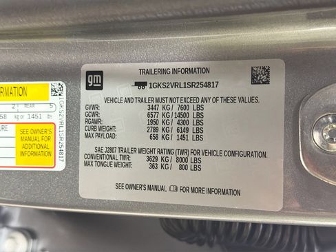 Used 2025 GMC Yukon AT4 Ultimate image 10