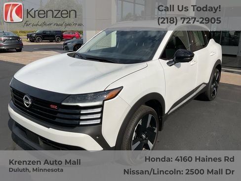 Used 2026 Nissan Kicks SR w/ Cold Weather Package AWD/4WD image 1