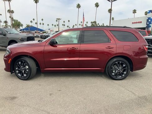 Used 2025 Dodge Durango GT w/ Blacktop Package image 10
