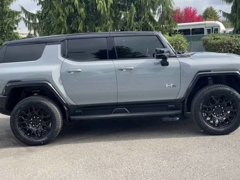 New 2026 GMC Hummer EV SUV image 76