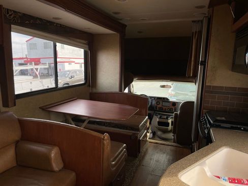 Used 2013 Ford E-450 and Econoline 450 Super Duty w/ Motorhome Prep Pkg image 36