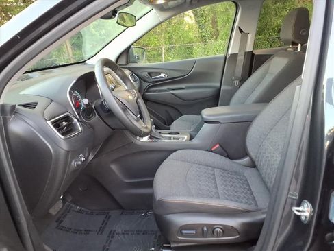 Certified 2023 Chevrolet Equinox LT AWD/4WD image 10