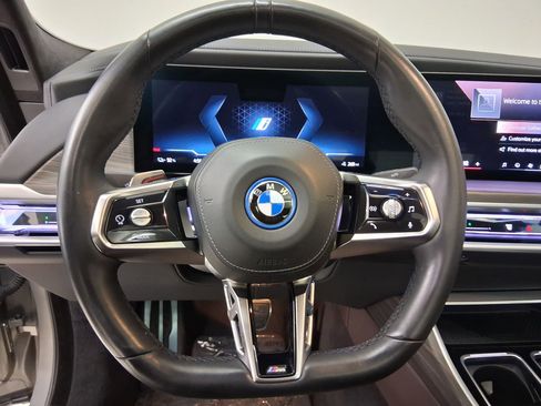 Certified 2023 BMW i7 xDrive60 AWD/4WD image 14
