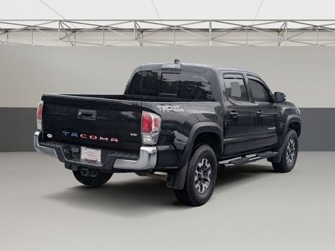 Used 2020 Toyota Tacoma TRD Off-Road image 5