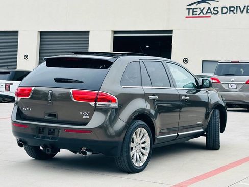 Used 2011 Lincoln MKX AWD w/ 102A Rapid Spec Order Code image 10