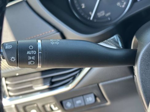 Used 2020 Cadillac XT4 Sport AWD/4WD image 19