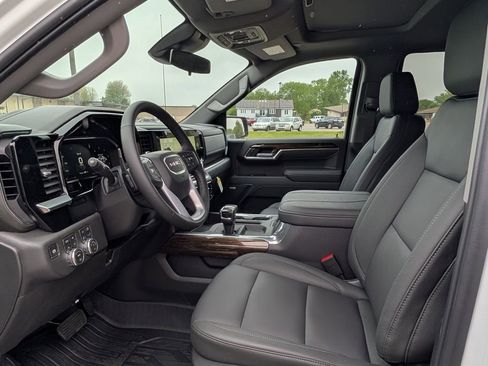 New 2026 GMC Sierra 1500 Elevation w/ Elevation Premium Package AWD/4WD image 37